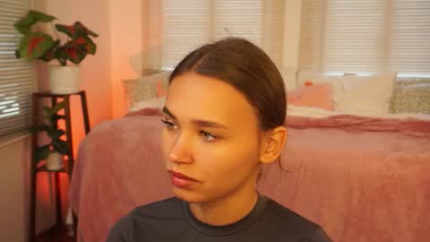 Snapshot of lexicoy_ chatting on 09/25/25, 05:00 Lexi  online show from 09/25/25, 05:00