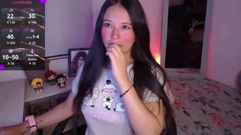 Lexie Thompson   8pm  0000am -5 online show from 11/21/25, 12:43