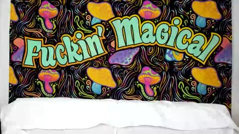 Snapshot of lexie_mack chatting on 10/27/25, 04:22 Lexie Mack online show from 10/27/25, 04:22