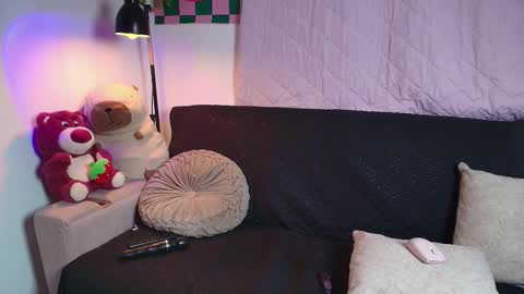 Snapshot of lexie_n_nate chatting on 11/28/25, 02:25 Lixie And Nte online show from 11/28/25, 02:25