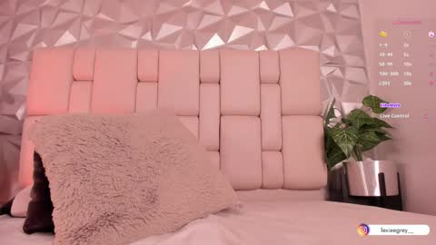 Lexie  online show from 01/27/25, 03:18