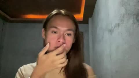 Snapshot of lexielore2001 chatting on 12/19/24, 03:19 LexieLore online show from 12/19/24, 03:19