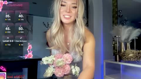 lexiesmith_ online show from 02/28/25, 04:21
