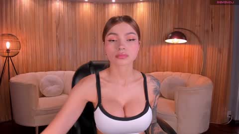 Lexie  online show from 12/16/24, 07:54