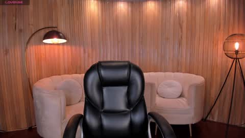 Lexie  online show from 12/18/24, 07:41