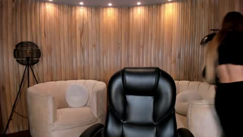 Lexie  online show from 12/31/24, 11:31