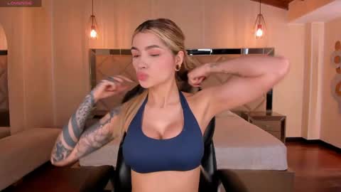 Lexie  online show from 04/21/26, 07:28