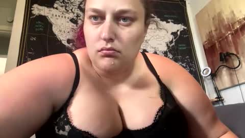 Snapshot of lexii132 chatting on 05/23/26, 09:19 SoloAfterDark online show from 05/23/26, 09:19