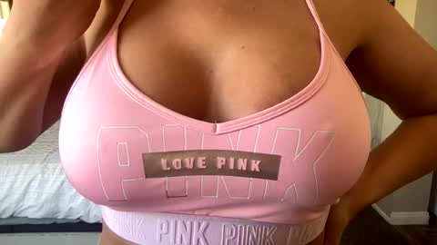 Snapshot of lexilove8888 chatting on 06/10/26, 10:30 lexi online show from 06/10/26, 10:30