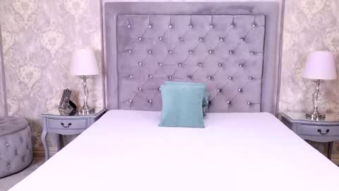 Lexi Riley online show from 10/17/25, 05:32