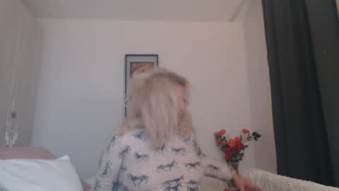 Hannah online show from 02/08/26, 01:20