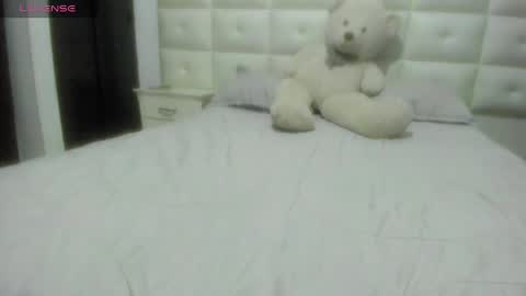 Snapshot of lexxi_ross chatting on 05/12/26, 01:03 LEXXI online show from 05/12/26, 01:03