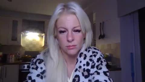 lexxileox online show from 03/31/26, 11:16