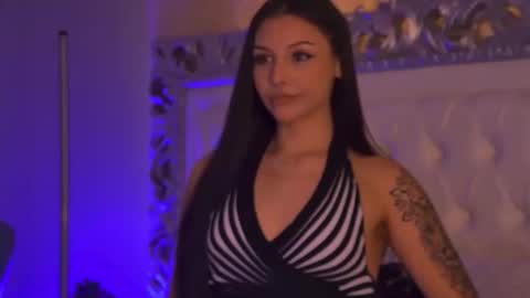 LexyBanks online show from 02/05/26, 07:57