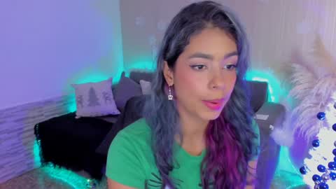 Snapshot of lexy_fox2 chatting on 12/12/24, 02:59 Lexy online show from 12/12/24, 02:59