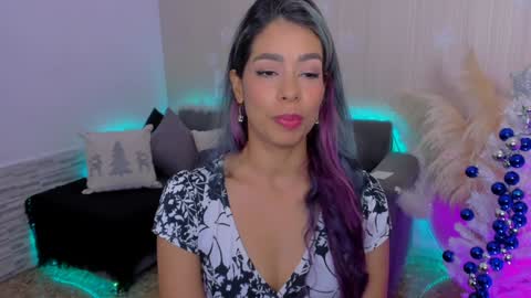 Snapshot of lexy_fox2 chatting on 12/16/24, 04:13 Lexy online show from 12/16/24, 04:13