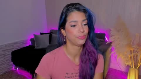 Snapshot of lexy_fox2 chatting on 01/21/25, 02:11 Lexy online show from 01/21/25, 02:11