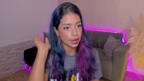 Snapshot of lexy_fox2 chatting on 01/27/25, 01:37 Lexy online show from 01/27/25, 01:37