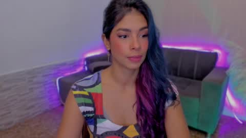 Snapshot of lexy_fox2 chatting on 03/01/25, 04:15 Lexy online show from 03/01/25, 04:15