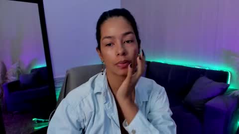 Snapshot of lexy_fox2 chatting on 09/29/25, 01:11 Lexy online show from 09/29/25, 01:11