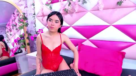 Snapshot of lexy_petite_ chatting on 11/13/25, 09:58 lexy_petite_ online show from 11/13/25, 09:58