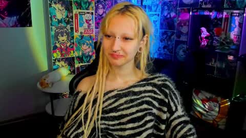 Lexy online show from 03/05/25, 10:22