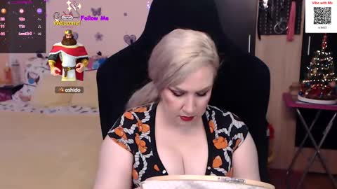 Snapshot of lexygold chatting on 12/28/24, 05:14 Lexy online show from 12/28/24, 05:14