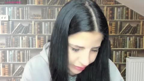 lexyswett online show from 11/11/25, 08:25