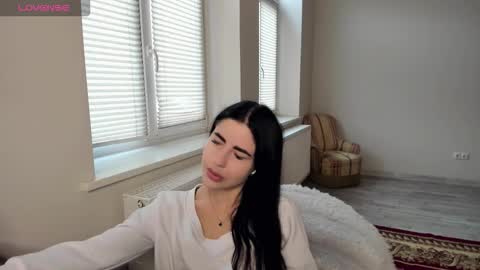 lexyswett online show from 11/28/25, 11:02