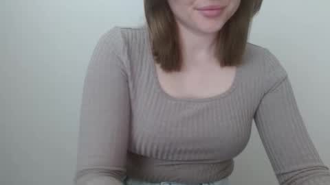 Leyla online show from 04/20/26, 08:50