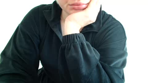 Leyla online show from 07/29/26, 06:11