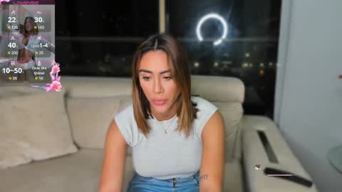 INSTA leylasteel model         online show from 02/11/25, 12:17