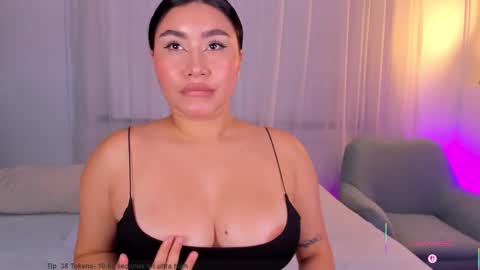 Leyla online show from 10/18/25, 02:29