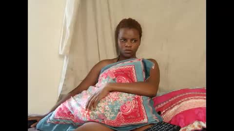 leylacuty13 online show from 04/21/26, 07:47