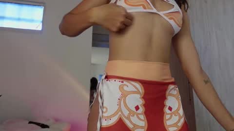 Jessica online show from 10/25/25, 03:07