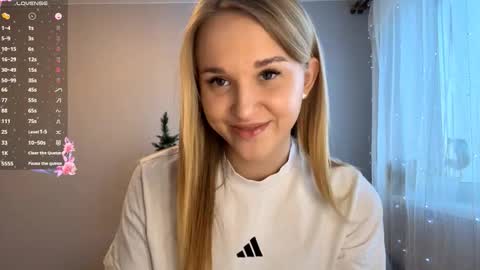 Mia online show from 01/16/26, 12:31