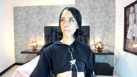 lhiamfitt online show from 01/07/25, 06:27