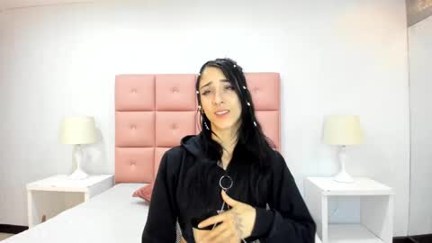 lhiamfitt online show from 01/22/25, 04:12