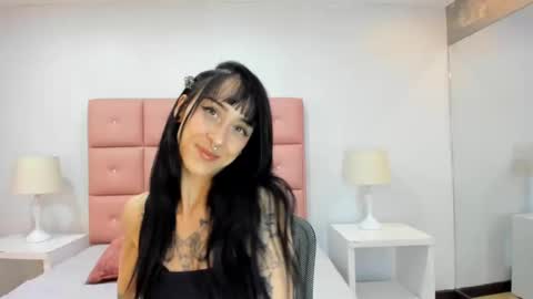 lhiamfitt online show from 01/31/25, 08:54