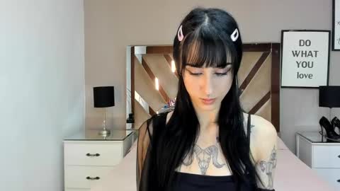 lhiamfitt online show from 02/01/25, 09:19