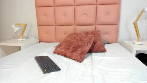 lhiamfitt online show from 12/03/25, 04:05