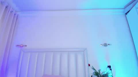 Shaya MILKY BOOBS  online show from 03/15/26, 06:08