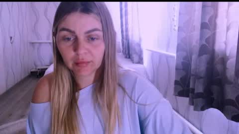 Snapshot of li_lit chatting on 07/07/26, 06:47 li_lit online show from 07/07/26, 06:47