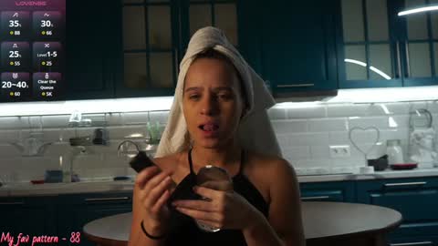 Hey Im Alexa  tg online show from 12/16/24, 08:20