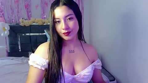 Lia  online show from 10/04/25, 04:27