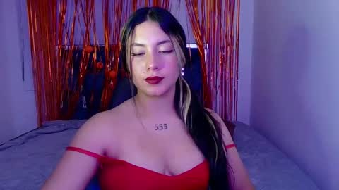 Lia  online show from 11/23/25, 01:49