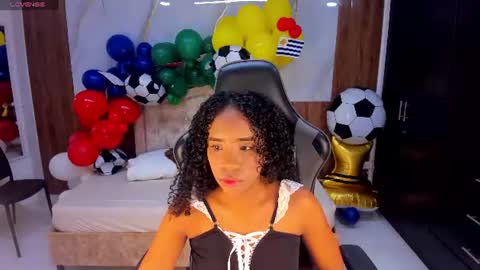 lia_16_ online show from 07/14/26, 11:05