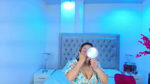 Snapshot of lia_adamsss chatting on 09/21/25, 03:19 Lia online show from 09/21/25, 03:19