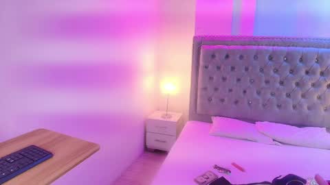 Lia  online show from 04/23/26, 04:24