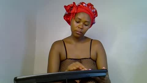 lia online show from 09/10/25, 08:20